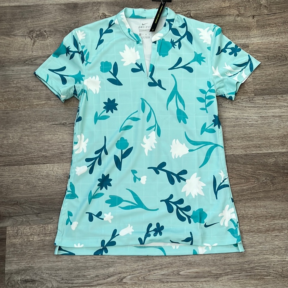 Brand new Nike shirt